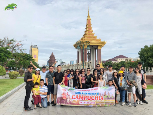 Hình ảnh đoàn Campuchia khởi hành 8-8-2019